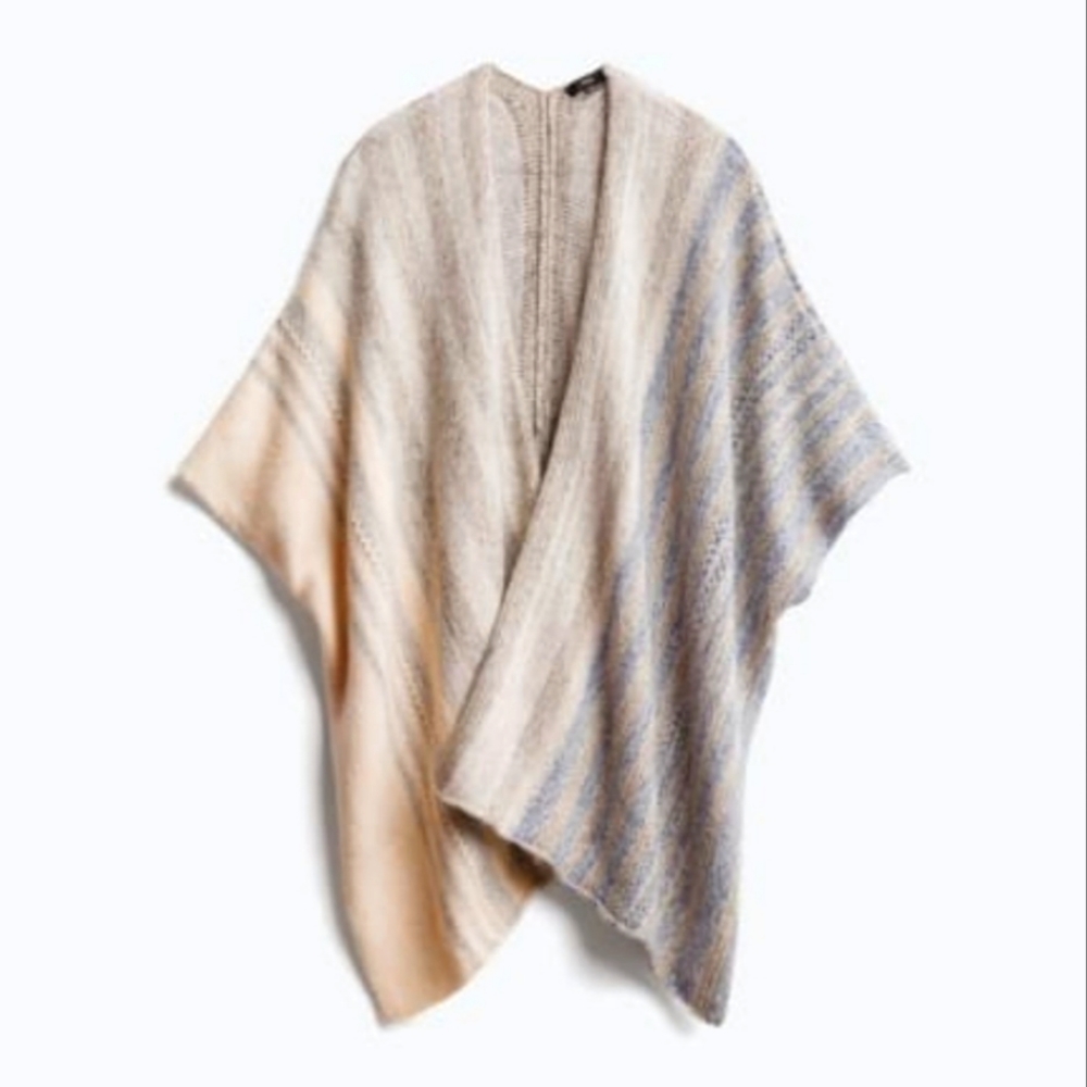 Fate Chetana Poncho Cardigan Size XL